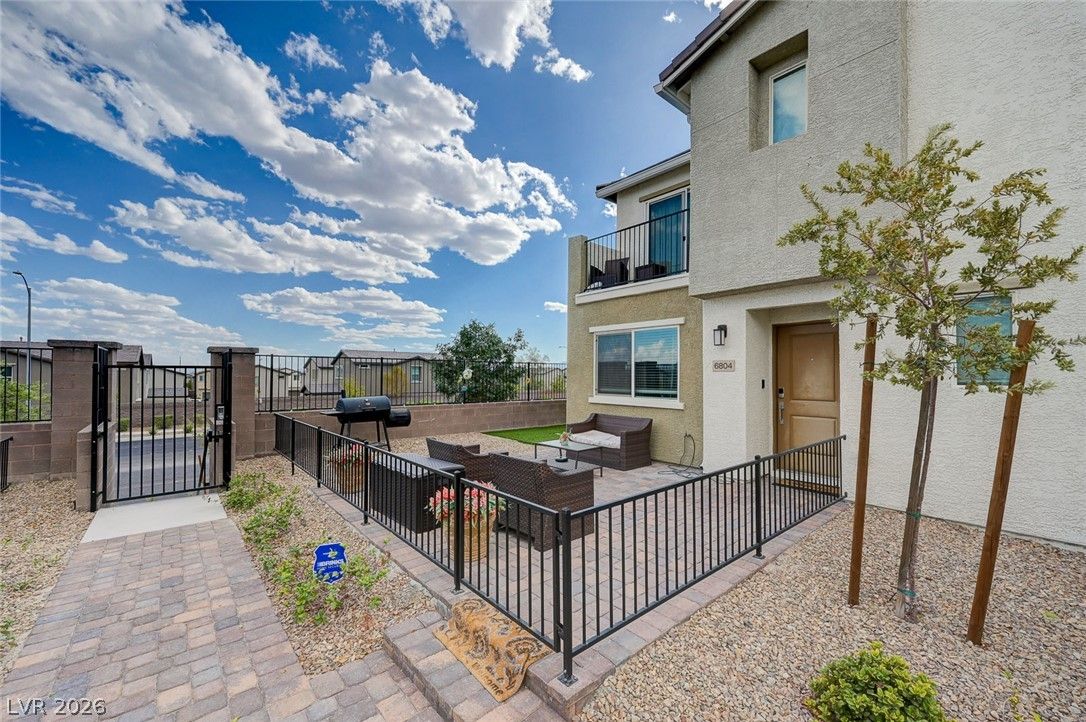 6804 Satin Silver Court — photo 3