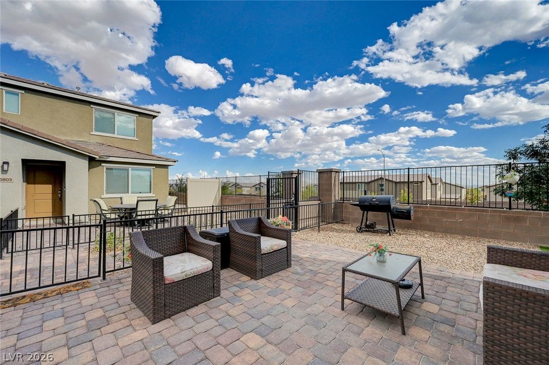 6804 Satin Silver Court — photo 5