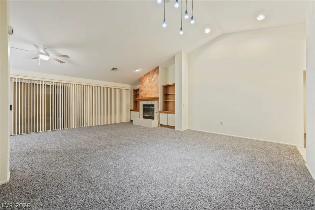 3009 Linkview Drive — photo 5
