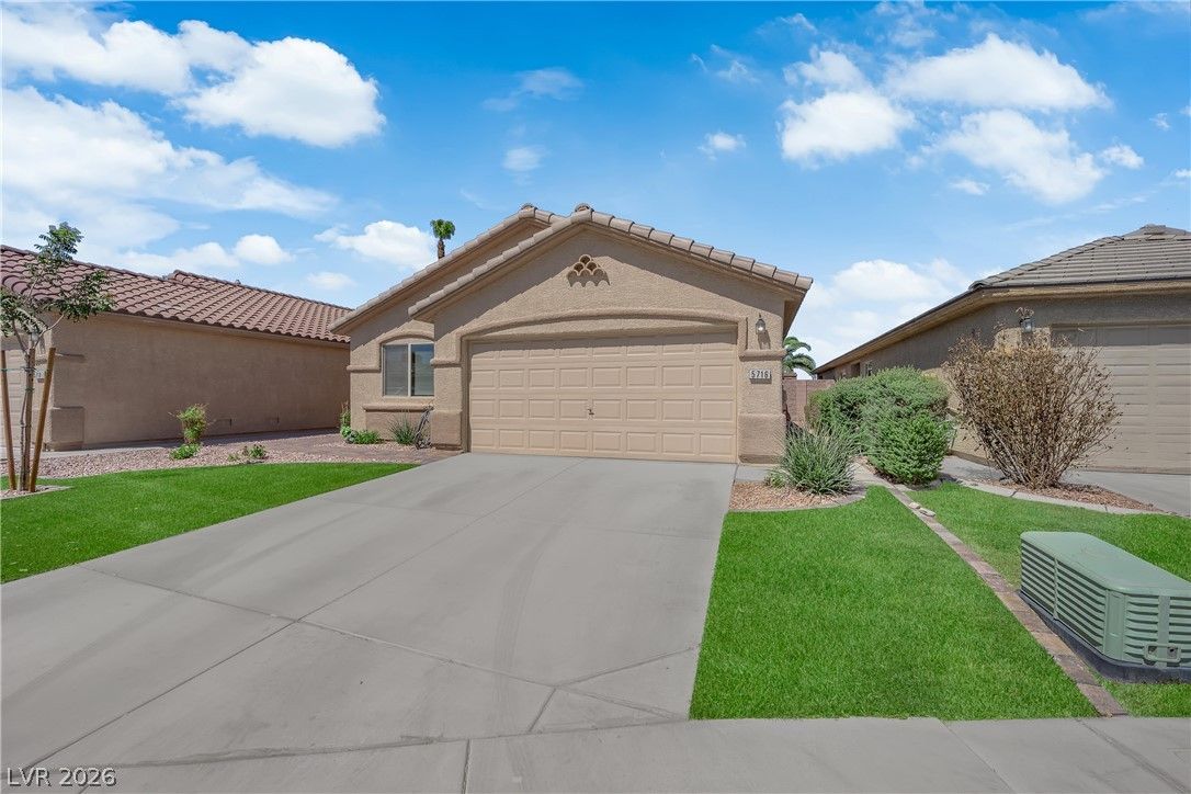 5716 Crowbush Cove Place — photo 2