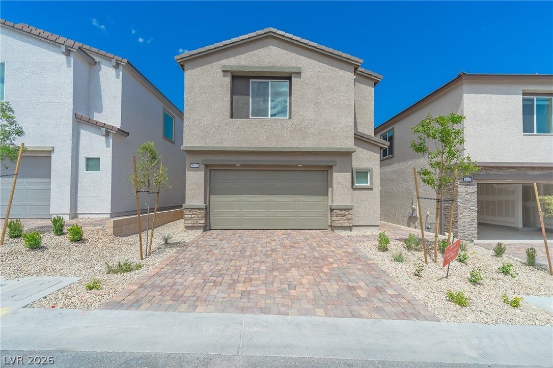 9934 Kimura Hills Avenue — photo 1