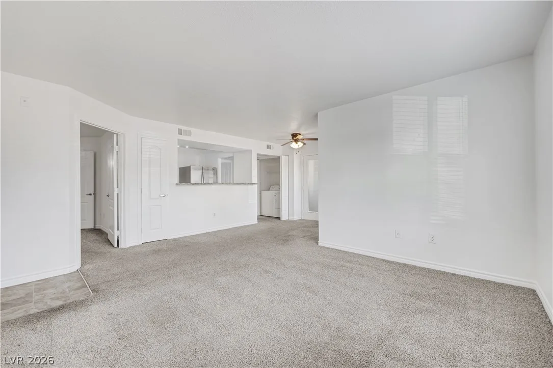 5055 West Hacienda Avenue 1024 — photo 4
