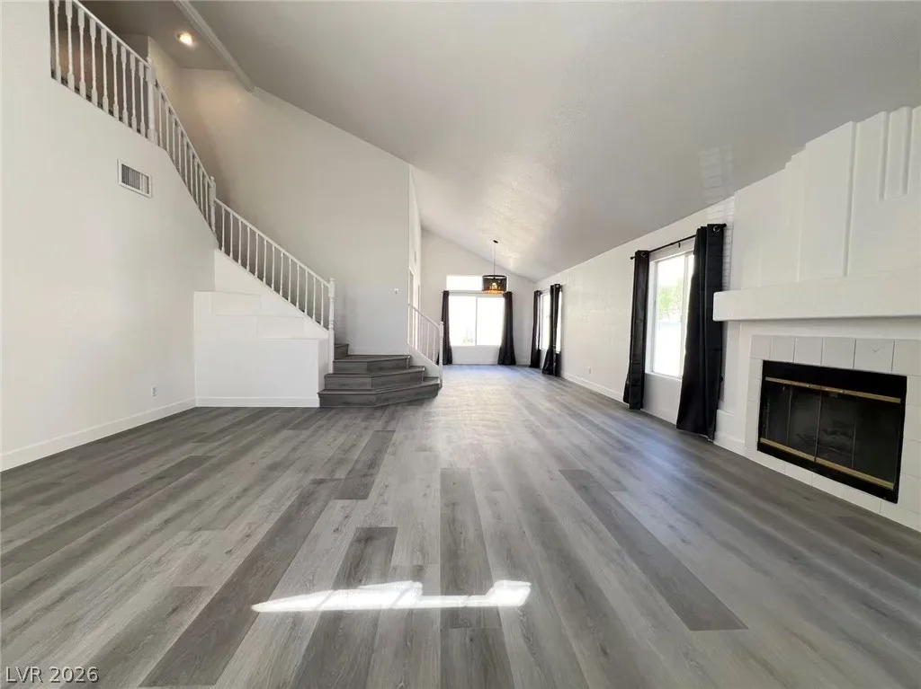 4545 Ashington Street — photo 3
