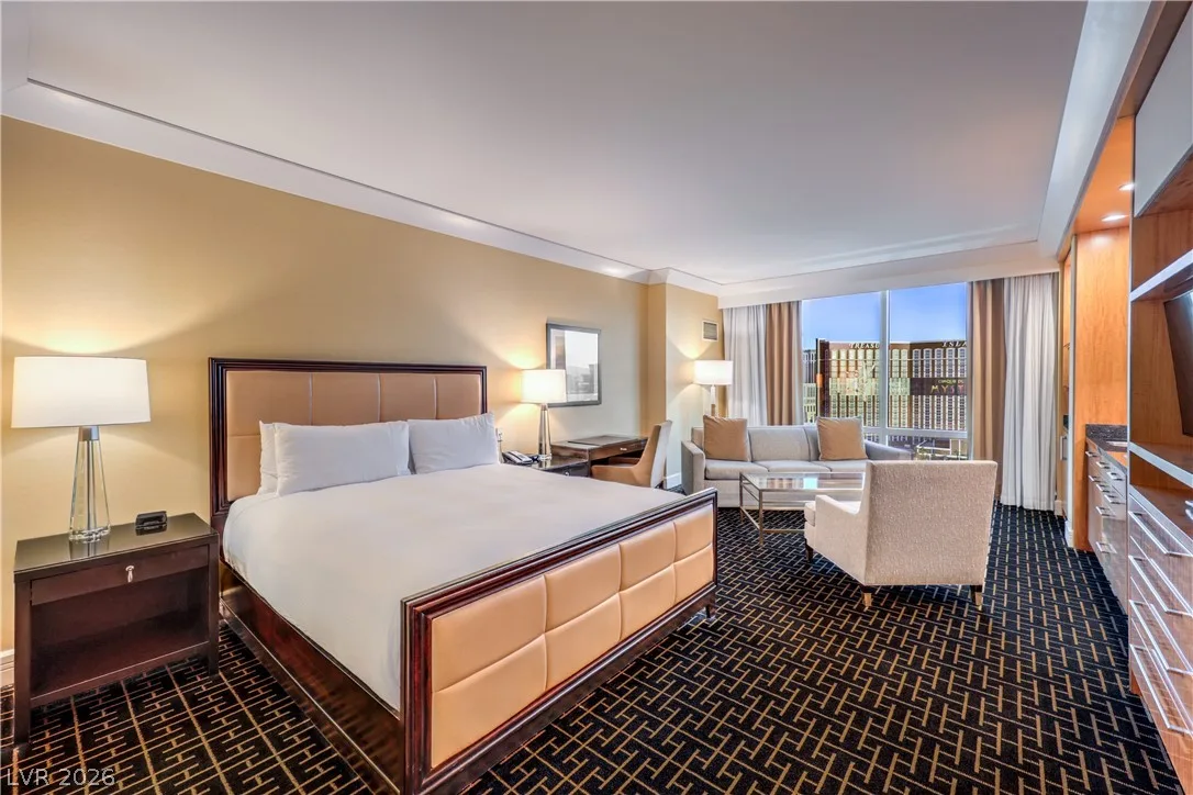 2000 North Fashion Show Drive 2900 — photo 5