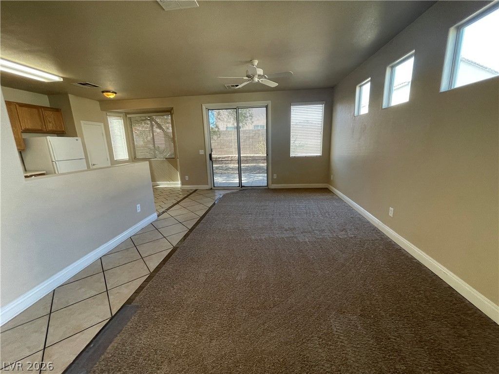 5947 SILVER TRACE Court — photo 4 of 32
