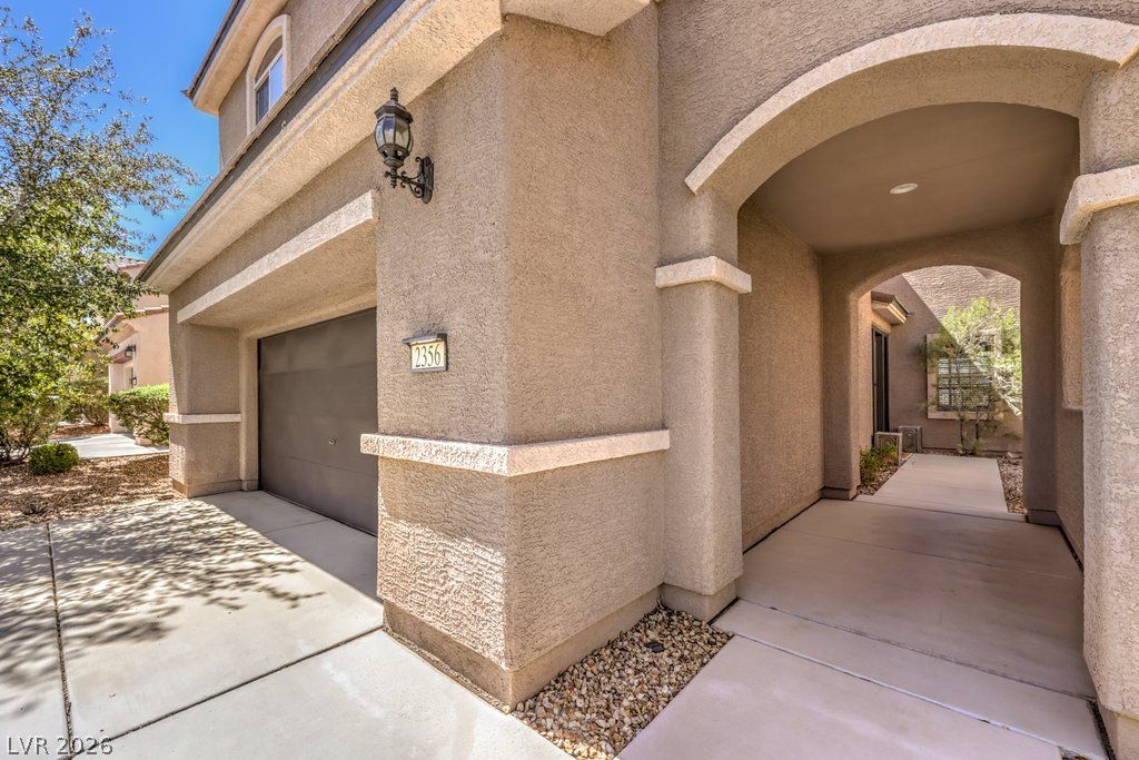 2356 Rue Bienville Way — photo 2