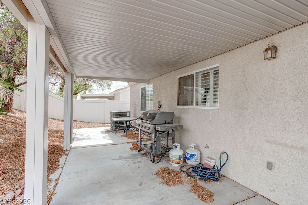 426 River Glider Avenue — photo 4