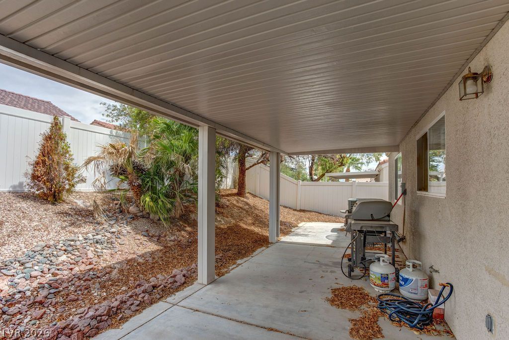 426 River Glider Avenue — photo 5