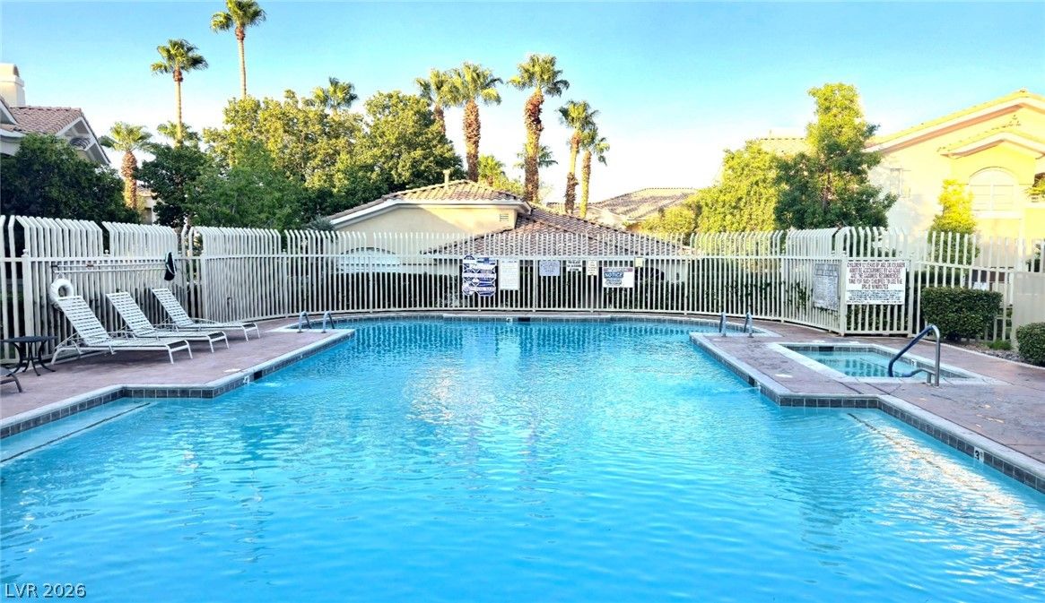 10001 Crimson Palisades Place 103 — photo 5