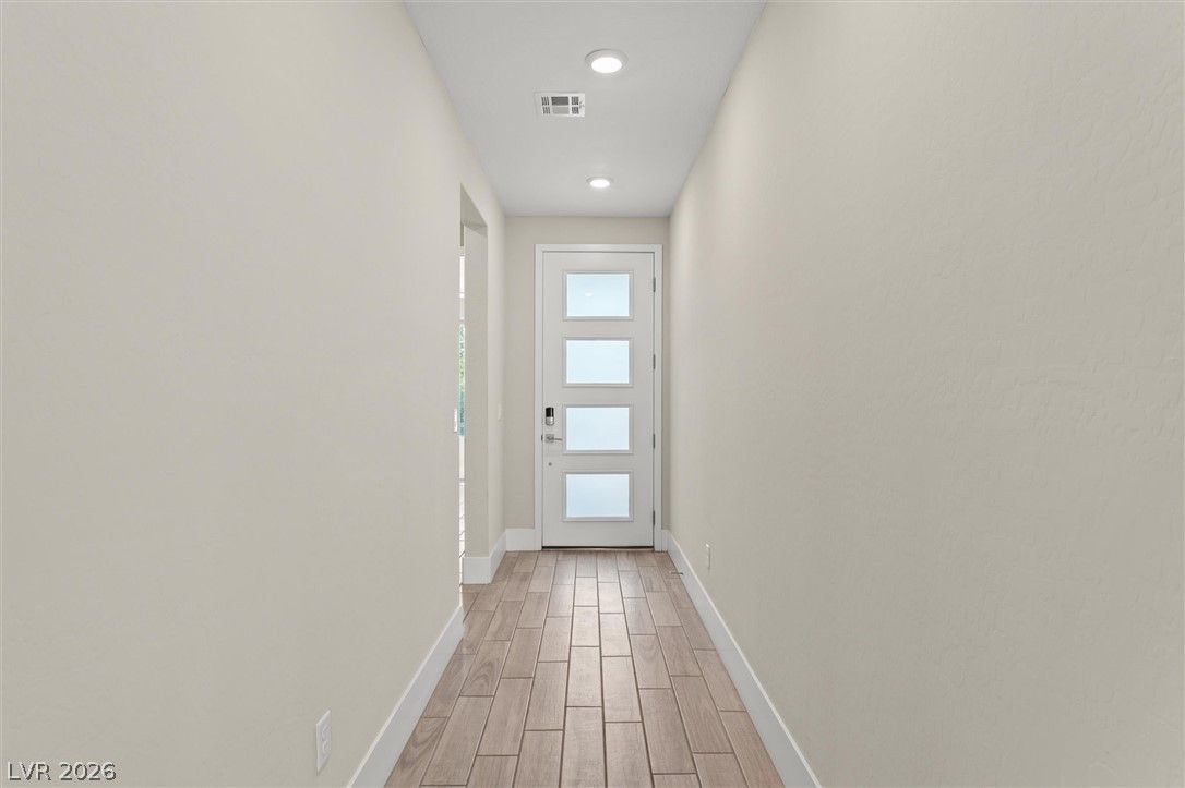 9584 Sard Lane — photo 4