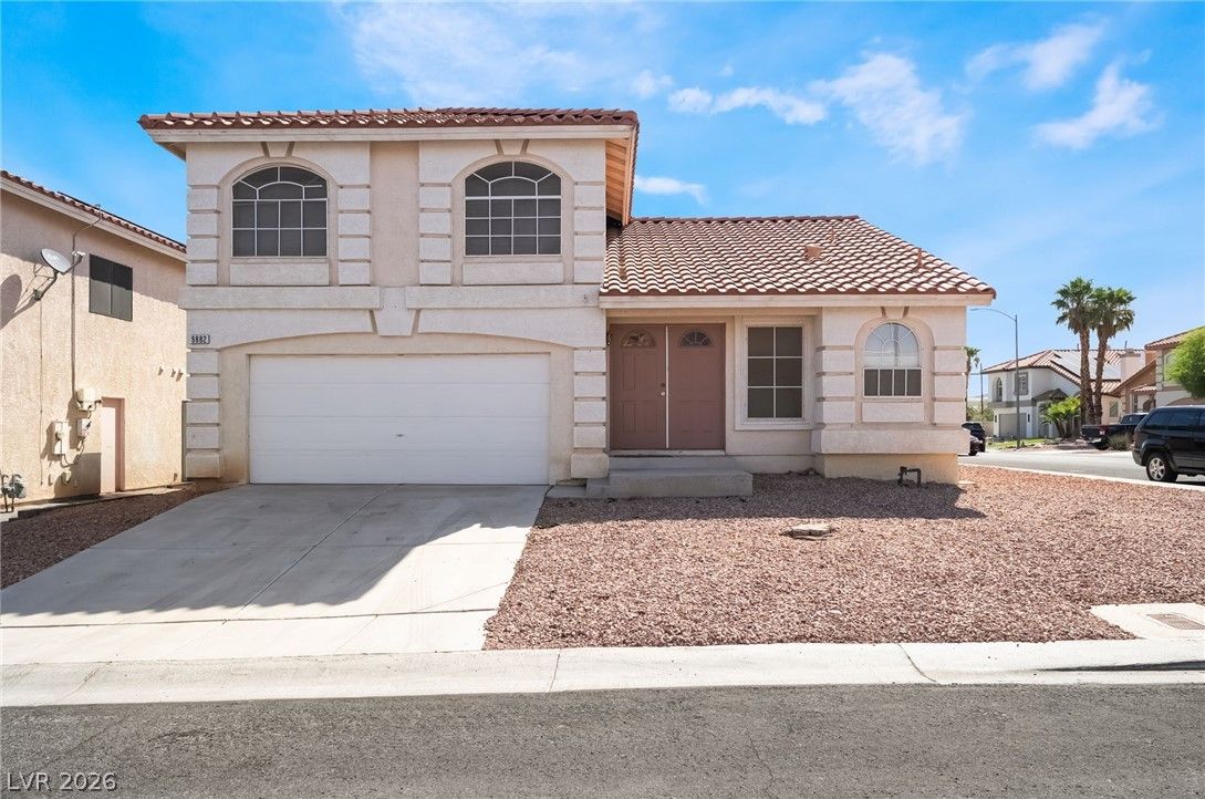 9882 Silver Chimes Court — photo 4 of 40