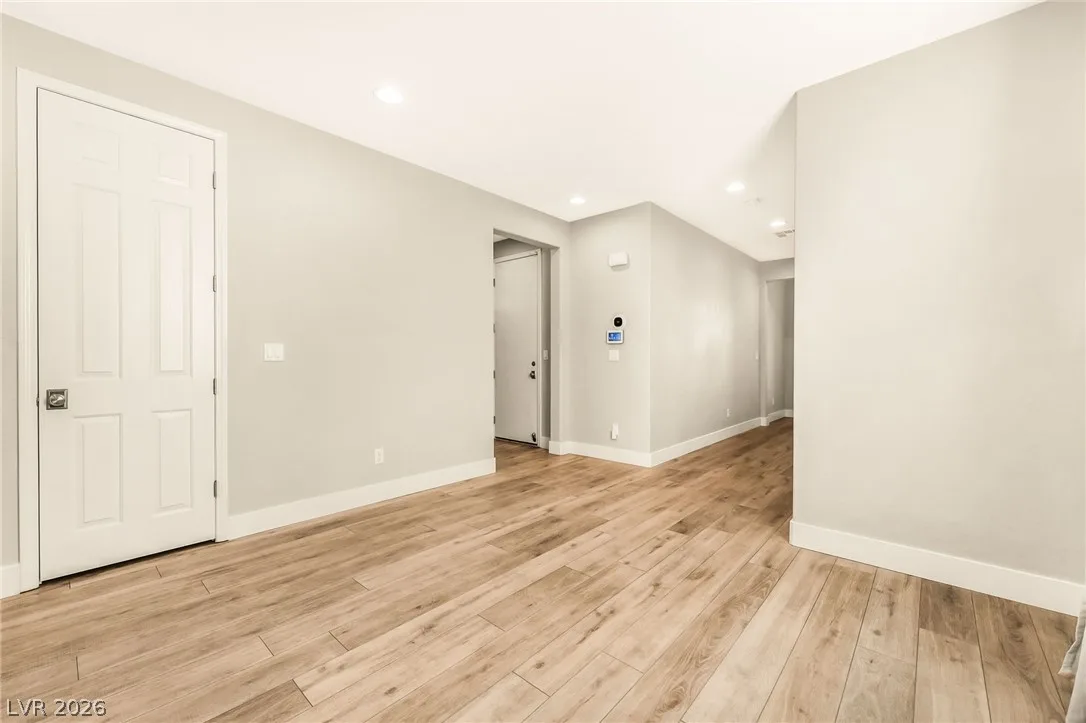125 Pictor Avenue — photo 5