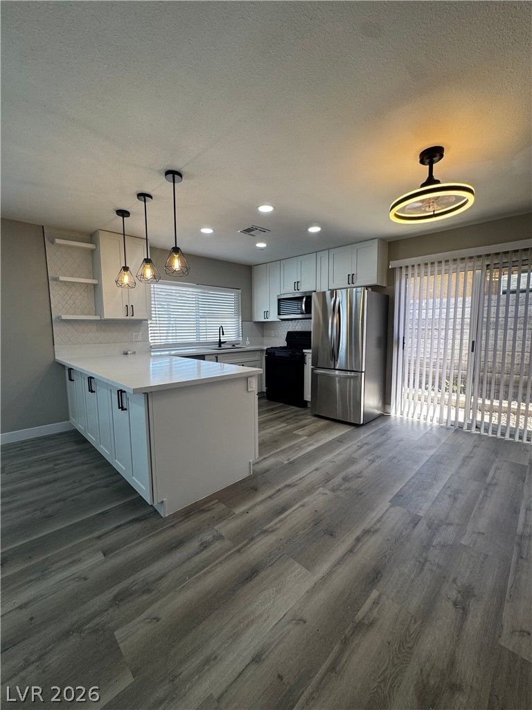 336 VIEWMONT Drive — photo 4