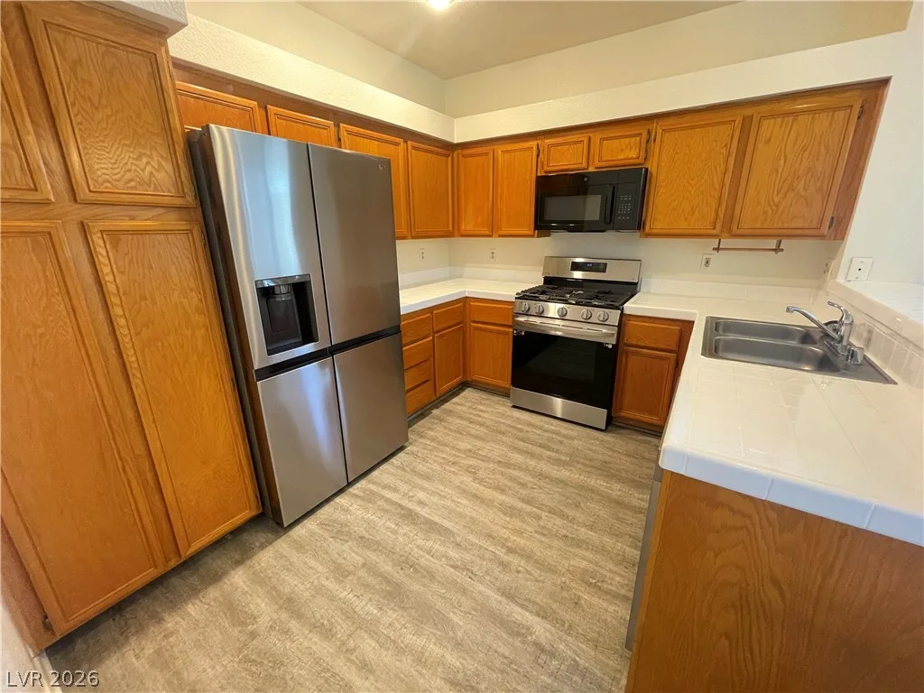 5155 West Tropicana Avenue 2136 — photo 3