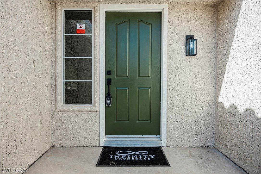 9009 Signal Terrace Drive — photo 5 of 19