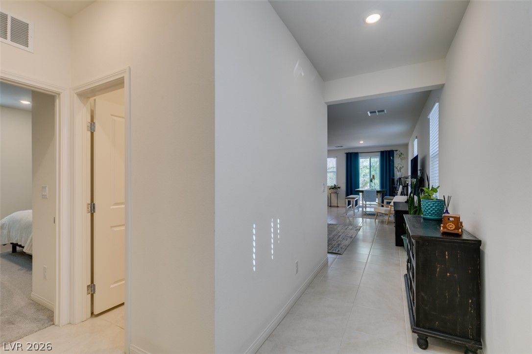 4266 Golden Fleece Avenue — photo 3