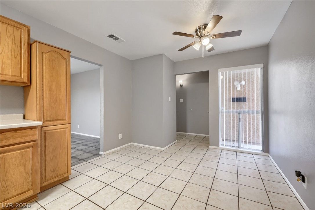 604 Bloomingfield Lane — photo 4