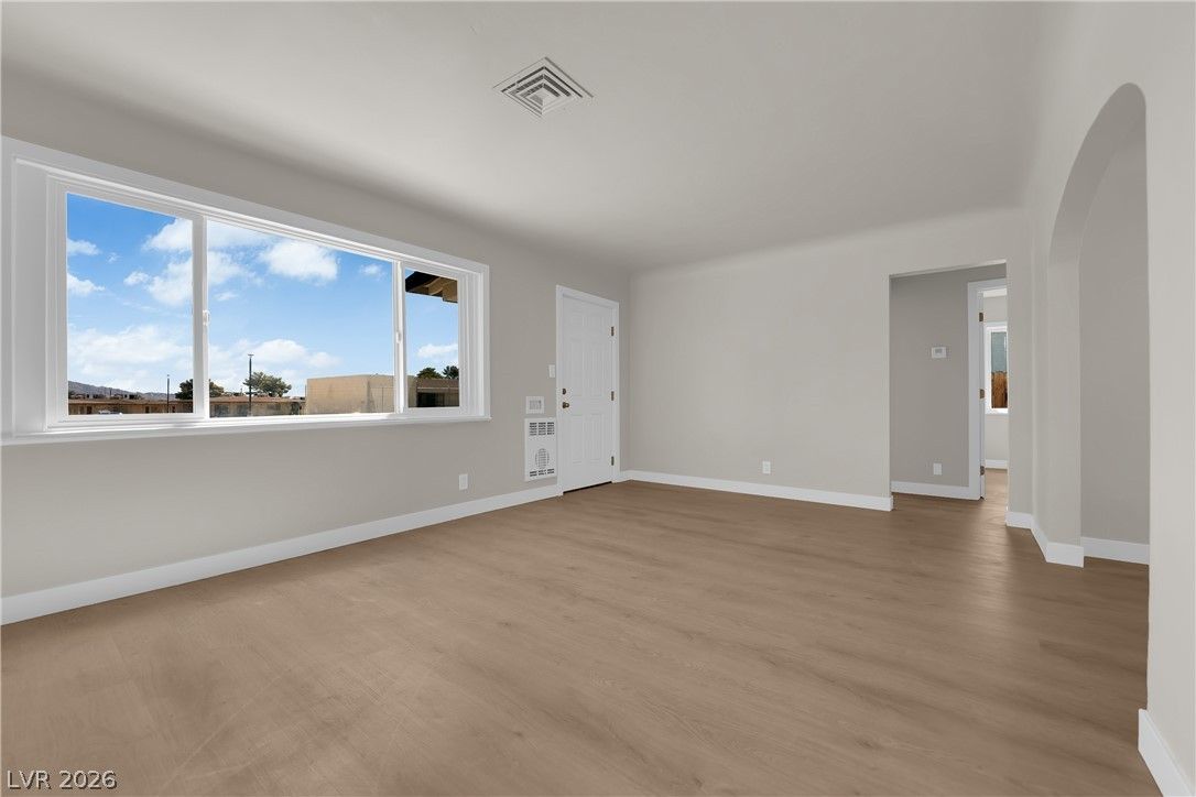433 North 10th Street — photo 4