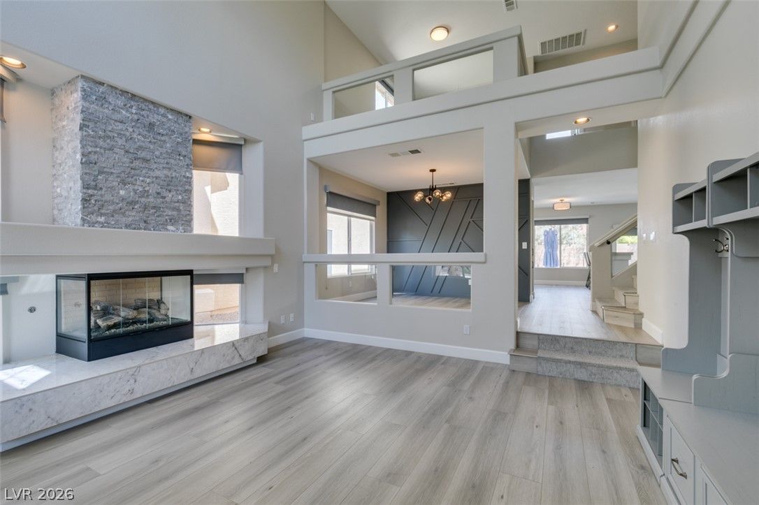 10908 Royal Highlands Street — photo 4