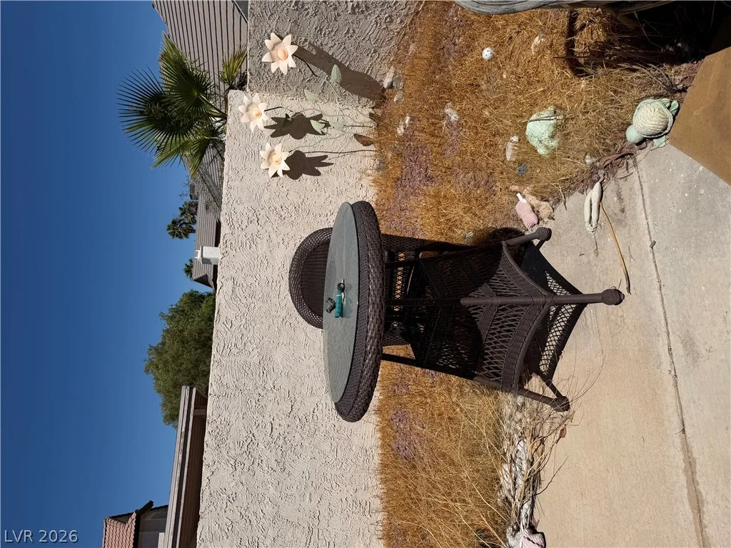 3312 Sturbridge Circle — photo 3 of 3