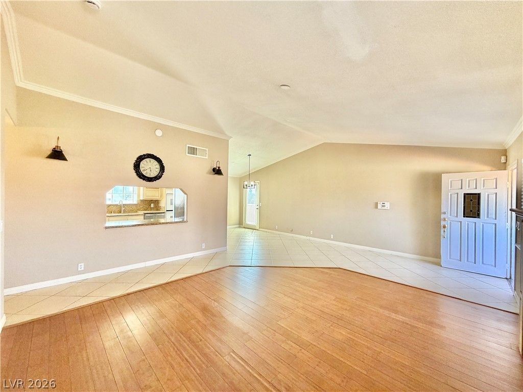 5134 Edna Avenue 2 — photo 4