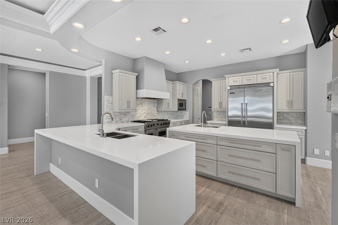 2279 Candlestick Avenue — photo 4 of 22
