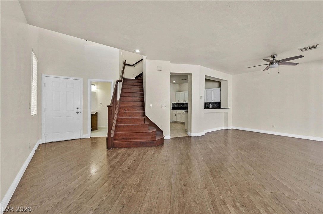 8516 Sonnet Court — photo 2 of 25