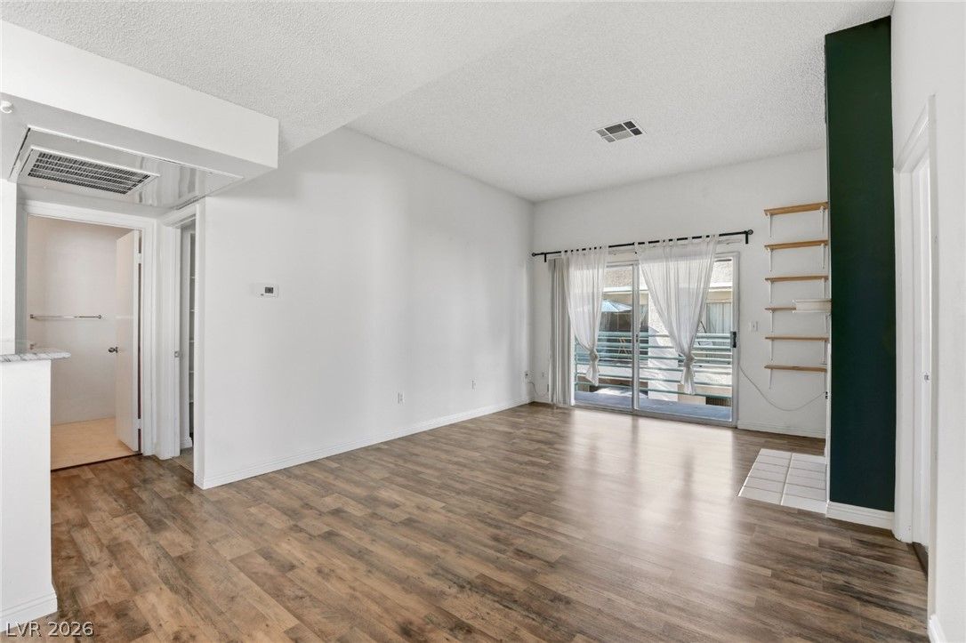 7100 Pirates Cove Road 2080 — photo 4