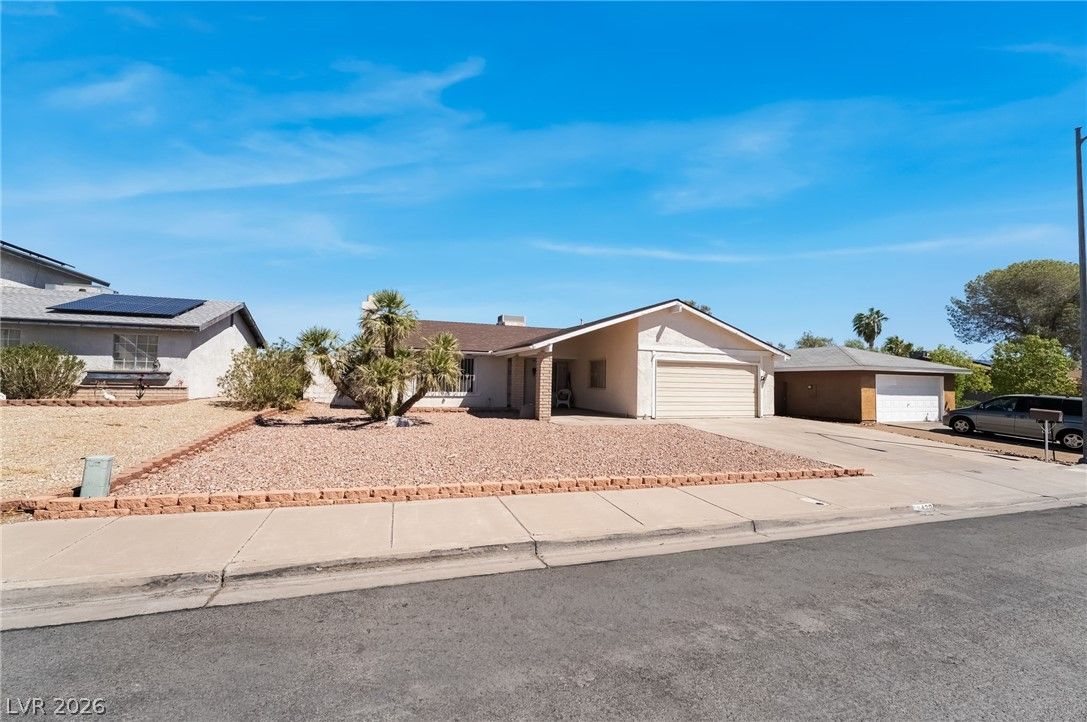 439 Sunburst Drive — photo 4 of 35