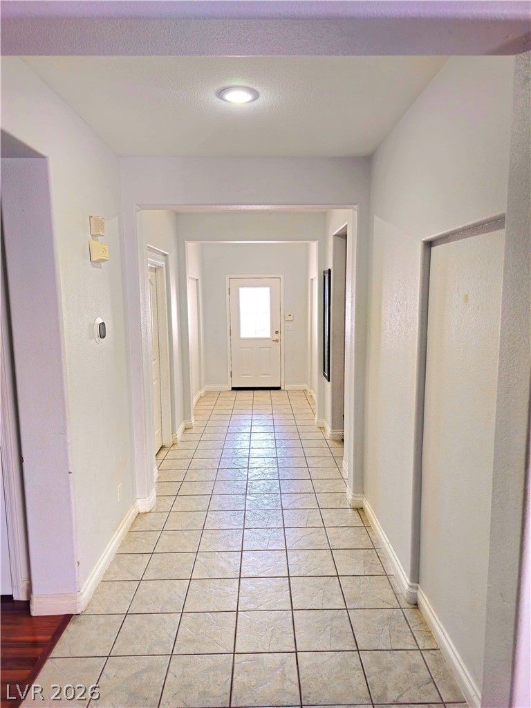 4116 Annendale Avenue — photo 4 of 27