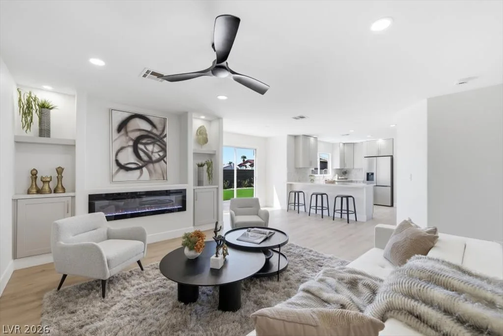 139 Skytop Drive — photo 2