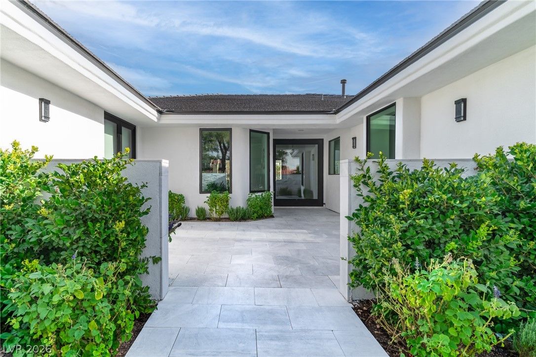 8633 Robinson Ridge Drive — photo 4