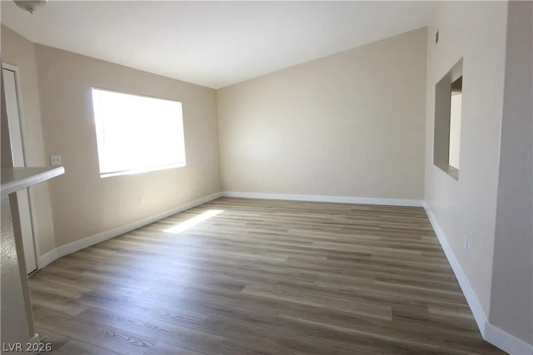 1881 Alexander Road 2009 — photo 5