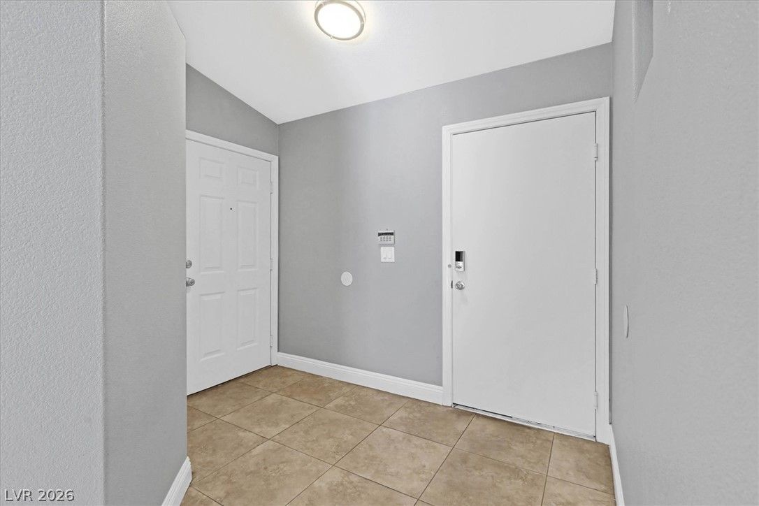 149 Tapatio Street — photo 5 of 35