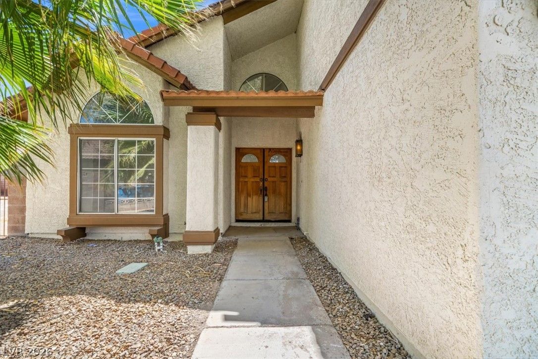 334 Moreno Court — photo 3 of 36