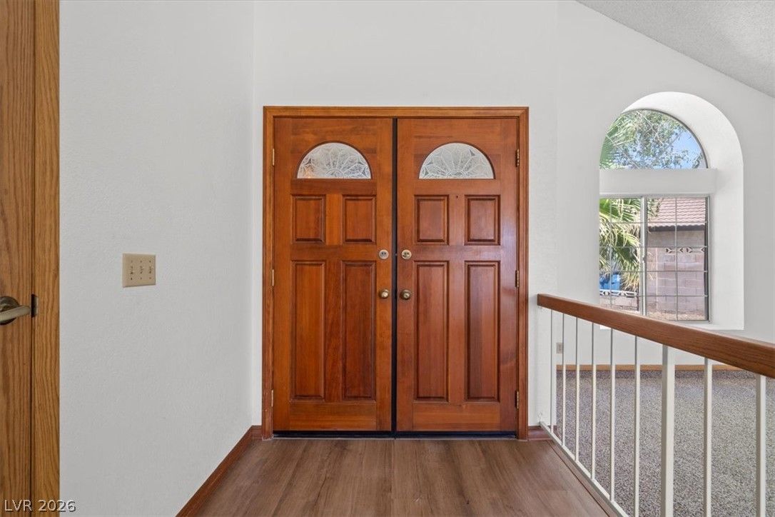 334 Moreno Court — photo 5 of 36
