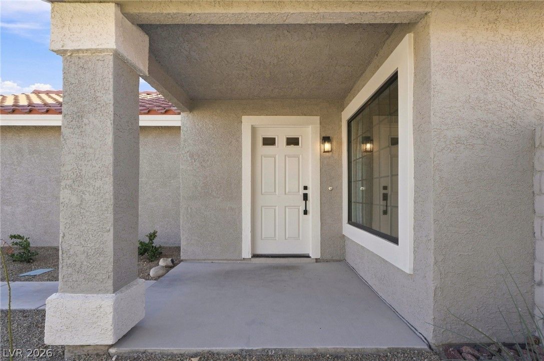 371 Cambray Street — photo 4 of 10