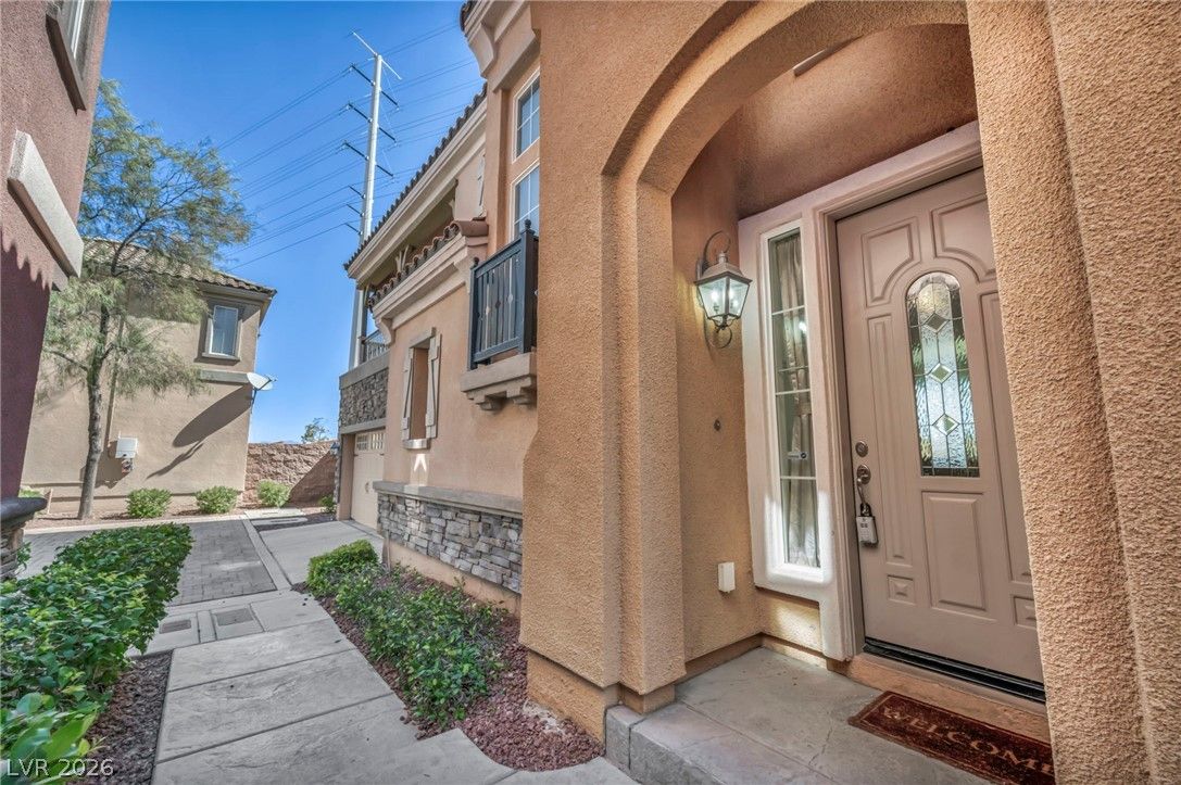 11178 Corsica Mist Avenue — photo 3 of 31