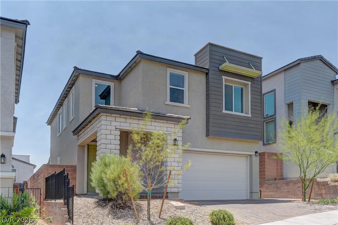 10819 Far Country Avenue — photo 2