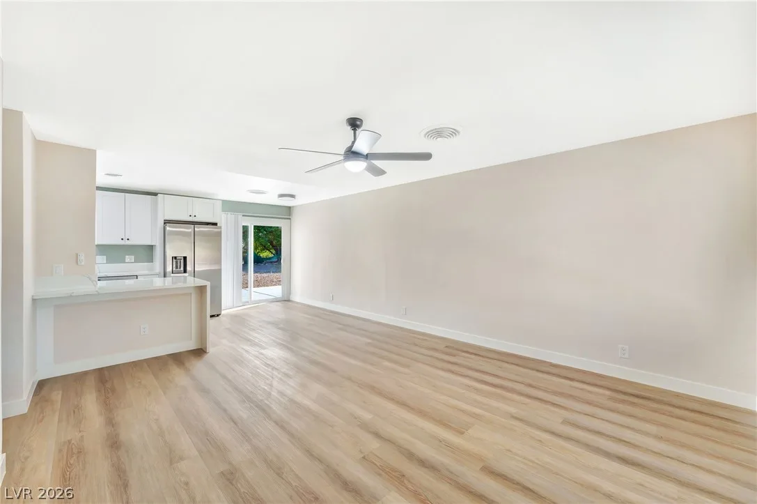 2210 Packard Place — photo 5