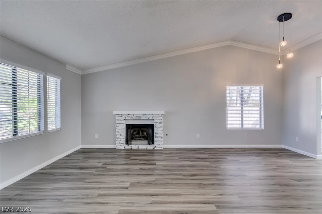 8392 Gresham Drive — photo 5