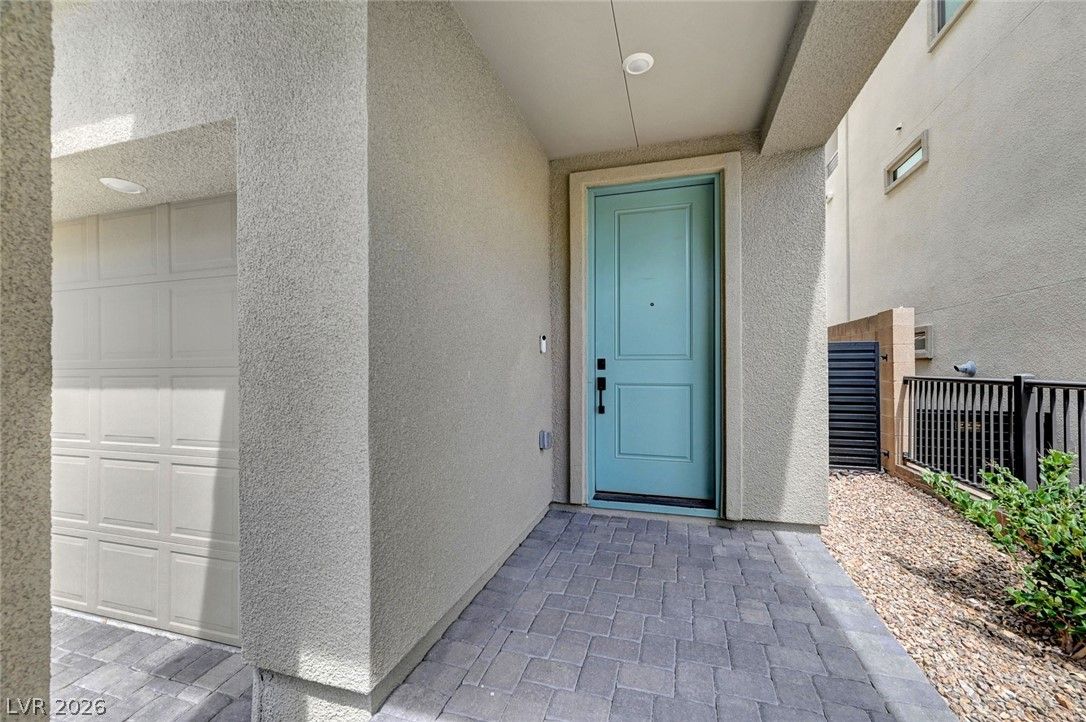 11580 Midnight Melody Avenue — photo 2