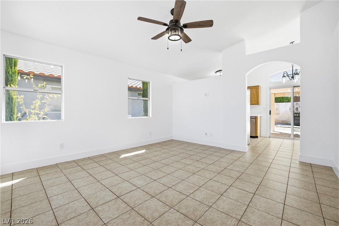 6663 Dude Ranch Lane — photo 4 of 24