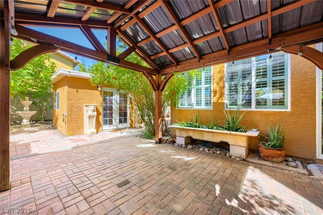 Photo 26