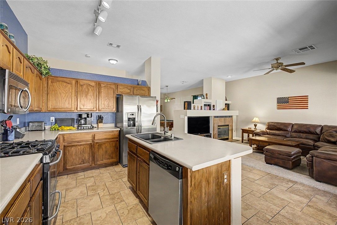 1104 Deshields Avenue — photo 3