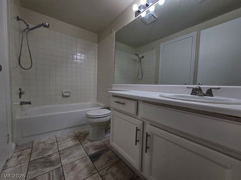 7217 SUN COVE Circle 0 — photo 3 of 8