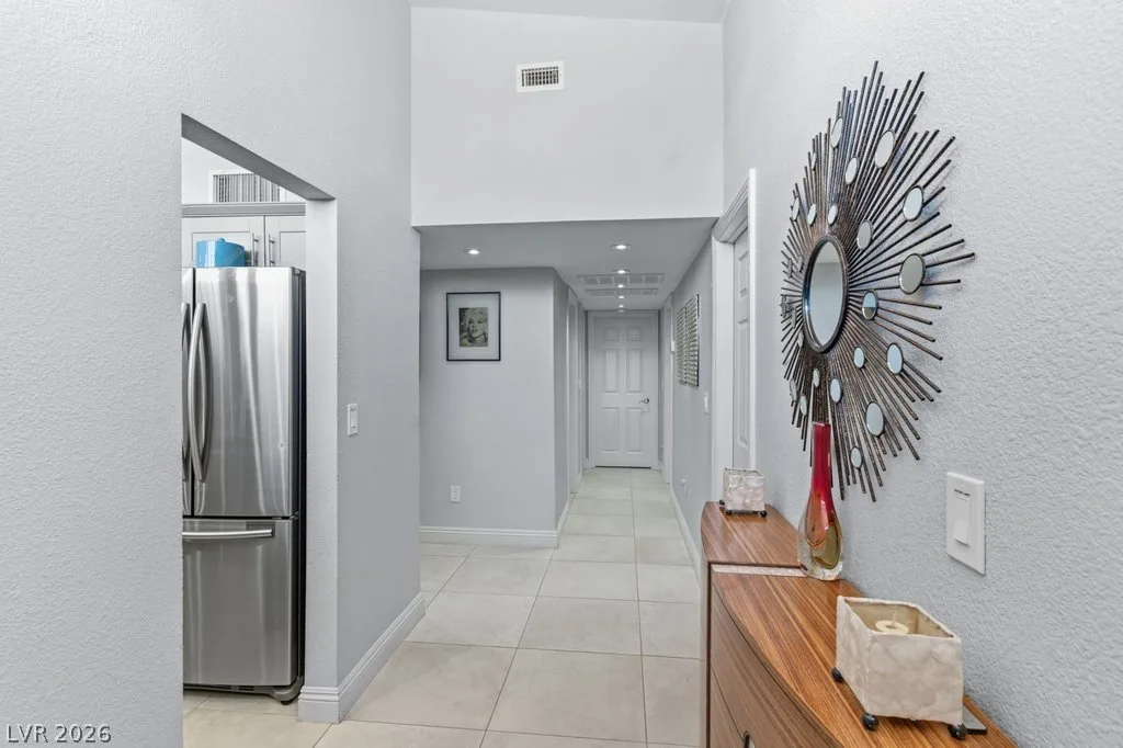 3327 Seminole Circle — photo 3