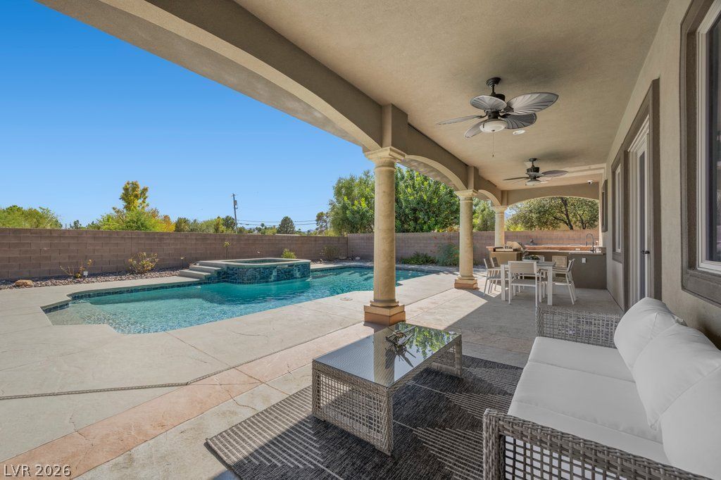 8035 Palm Cove Court — photo 2