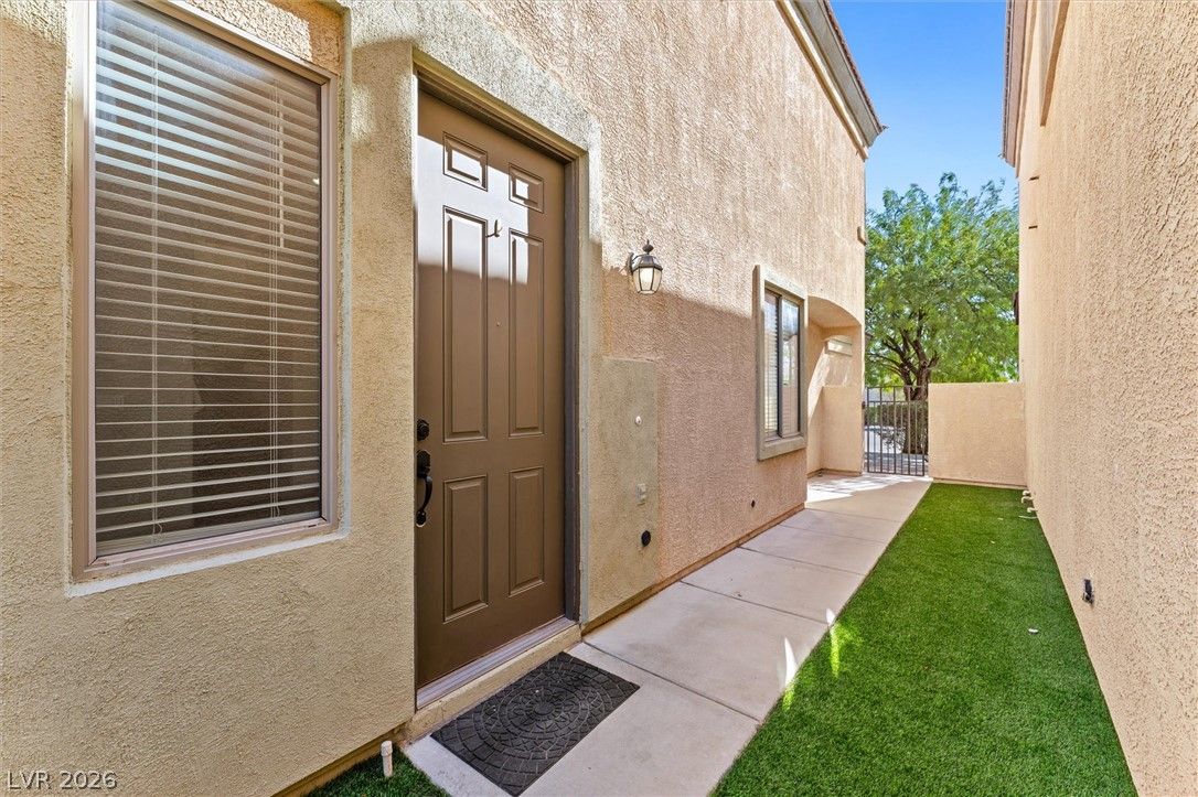 6443 Goldfield Street — photo 2 of 30
