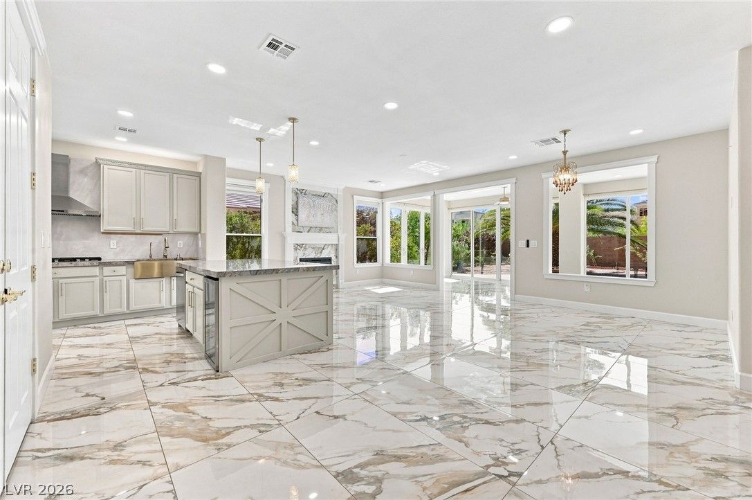 4853 Denaro Drive — photo 4